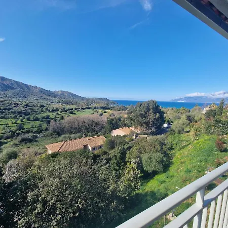 Апартаменты Vue Fromontica *