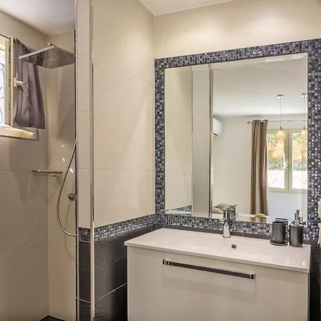 Vue Fromontica Апартаменты